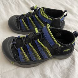 Keen Newport Sandals Boys Size 2