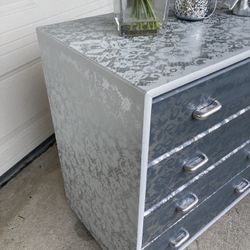 Grey Silver Elegant Dresser 