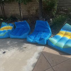 Set Of 4 Big Joe Pool Chairs Like New 
