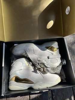 Jordan 8 “Champagne”