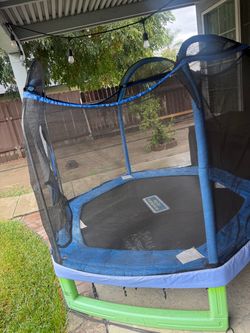 Free kids trampoline first come first serve