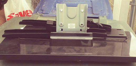 NEW FLAT SCREEN MOUNT