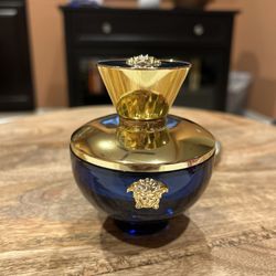 Versace Dylan Blue Eau De Parfum