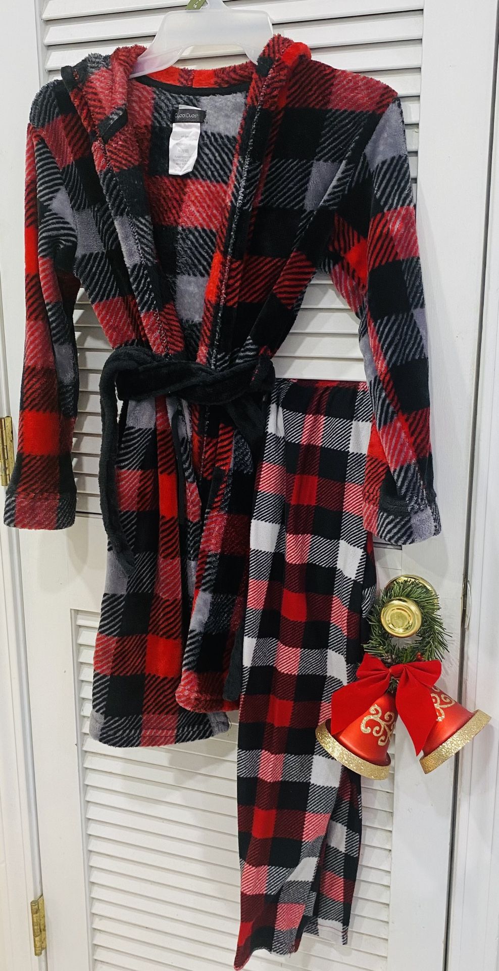 Boys Warm Christmas Robe with Hood & Reindeer Antlers!