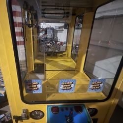 Claw Machine 