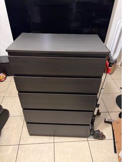 Black dresser 5 tier