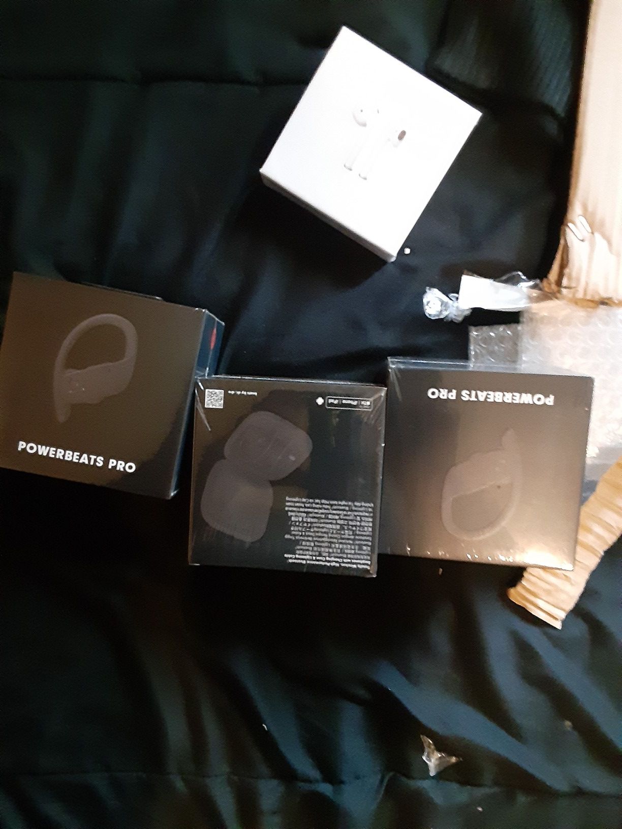 BRAND new powerbeats pro