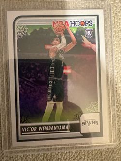 Haunted Hoops cards Rookie Victor Wembanyama