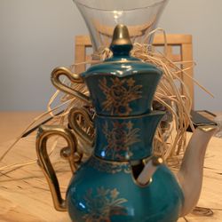 Vintage / Coffee-tea Pot.  