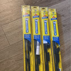 Windshield Replacement 