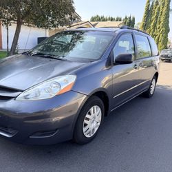 2008 Toyota Sienna CE
