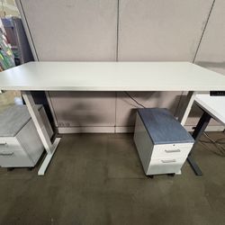 Standing desk- Adjustable Hieght Desk - Sit To Stand DESK SALE