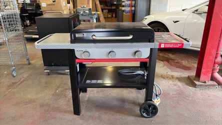Slate Griddle 3-Burner Natural Gas 30 in. Flat Top Grill in Black with Thermometer