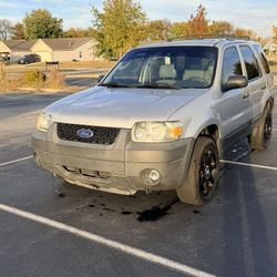 2005 Ford Escape