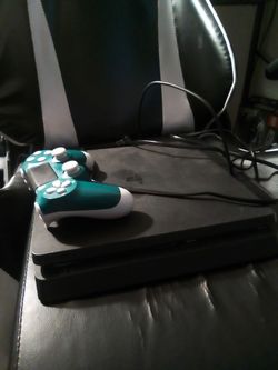 2 ps4's and 2 rc cars