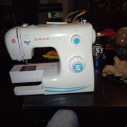 Single Sewing Machine 