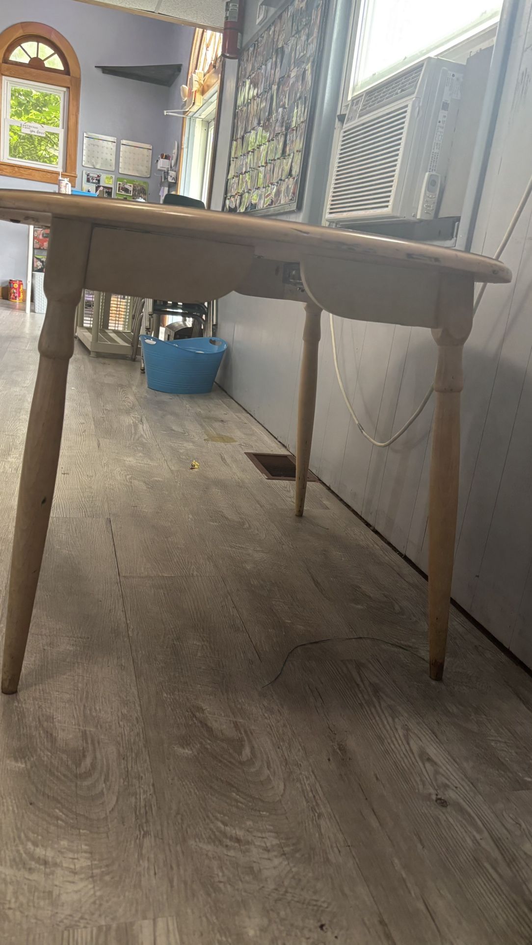 Sturdy Dining Table β $40 OBO