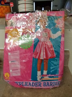 Girl cheerlearder