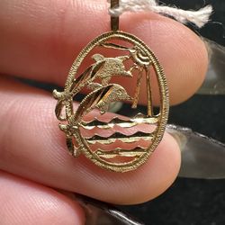 14k  Gold Dolphin Pendant 