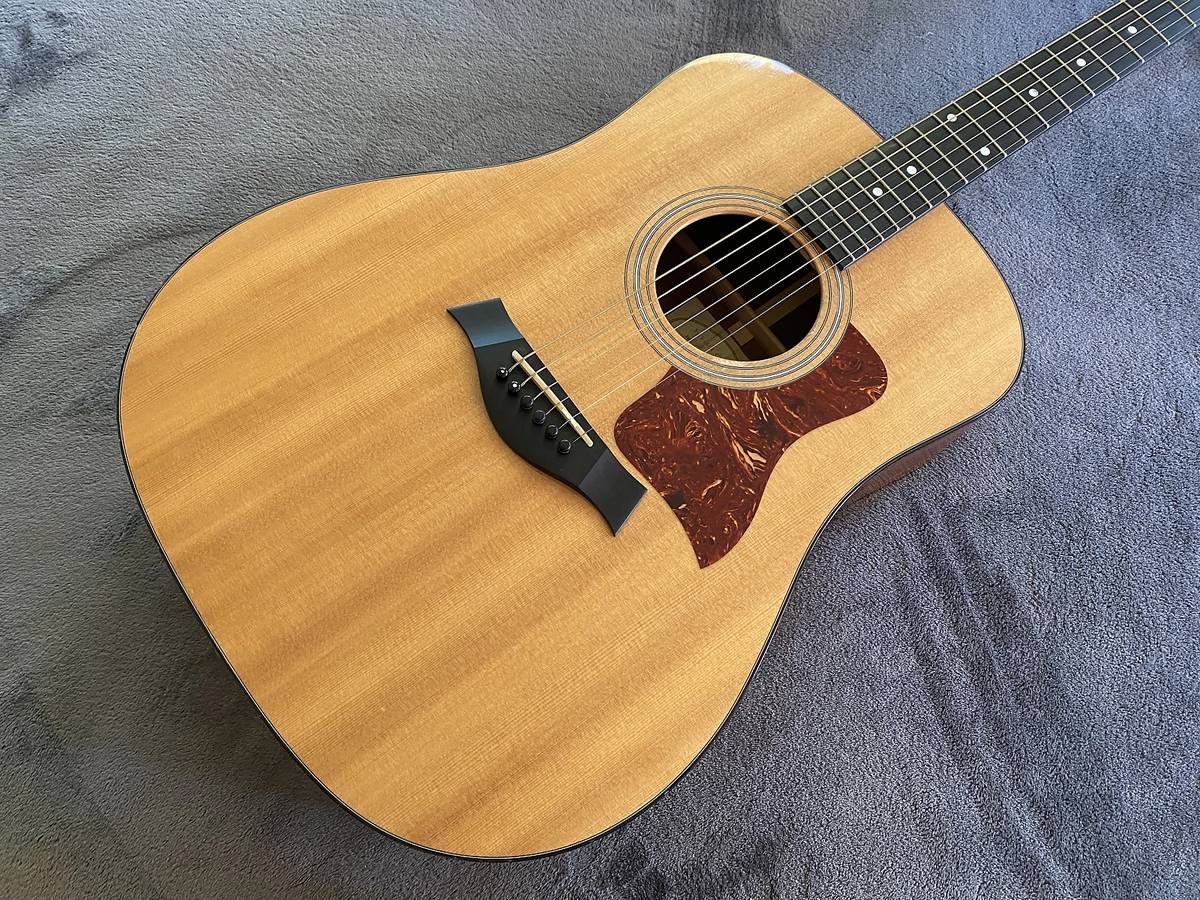 Taylor 310 Acoustic Dreadnought Guitar All Solid Wood Made In USA