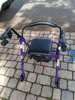 MEDLINE Rollator Walker in MIAMI Purple in like new Condition