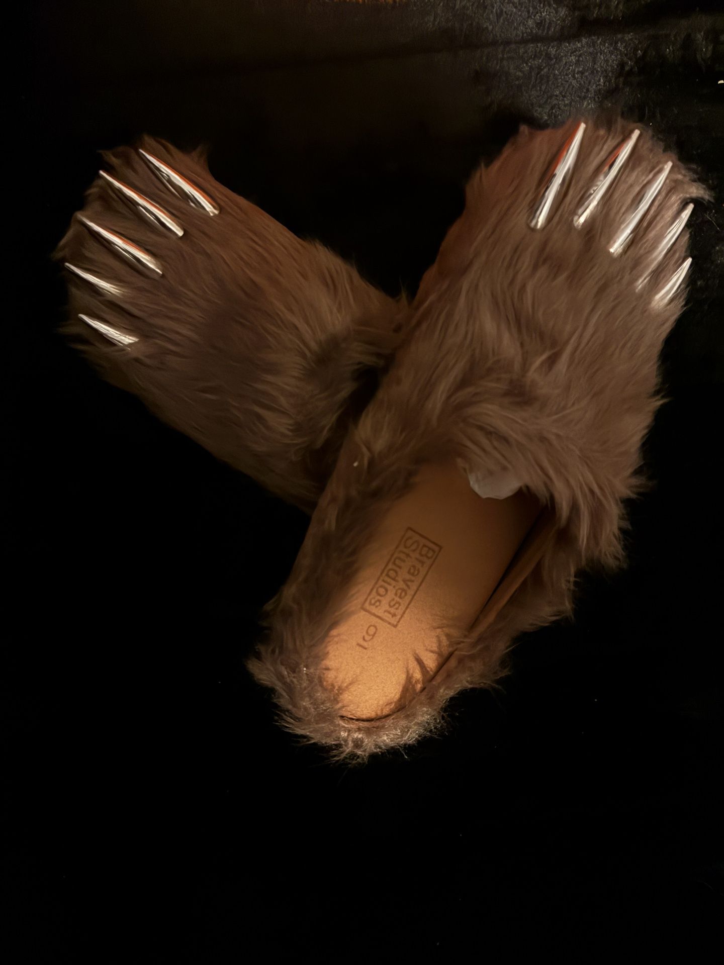 Bravest studios bear claws size 9