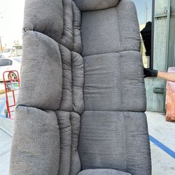 Reclinable Couch Set