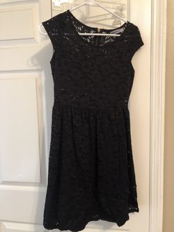 Black lace dress