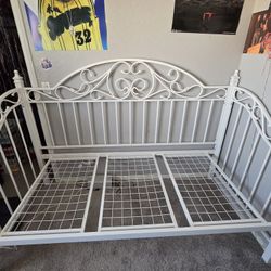 Twin Size Day Bed