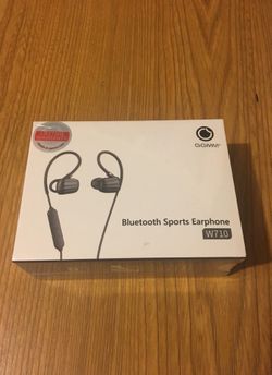 Bluetooth sports earbuds $20