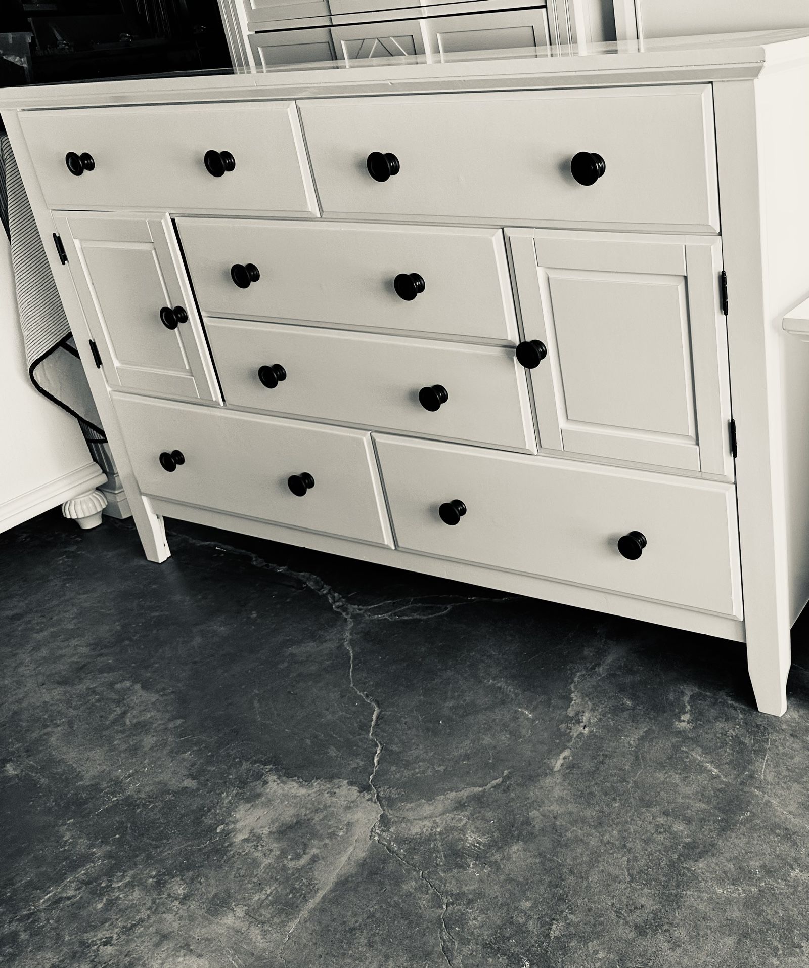 White Dresser