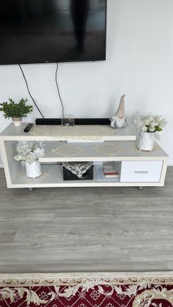 TV table