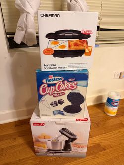 Kitchen Appliance Bundle – Sandwich Maker, Cupcake Maker, Stand Mixer