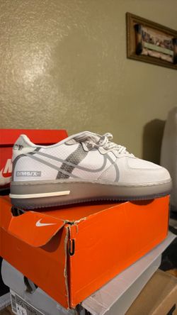 Mens shoes