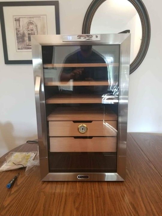 Whynter CHC-251 Humidor