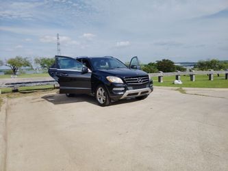 2012 Mercedes-Benz ML-Class