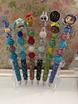 Disney Doorable beaded pen