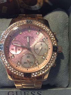 Brand New Ladies Guess Watch Rose Gold 