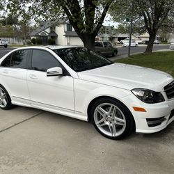 2014 Mercedes-Benz C250 Sport Trim White