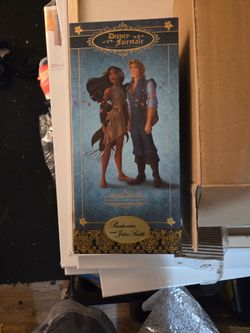 Disney Designer Dolls Pocahontas & John Smith Fairytale Limited Ed 6000
