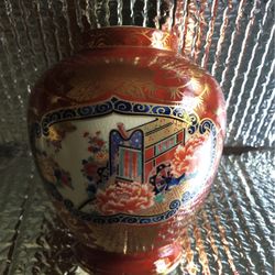 🏺 Vase  Japan (Price Negotiable )