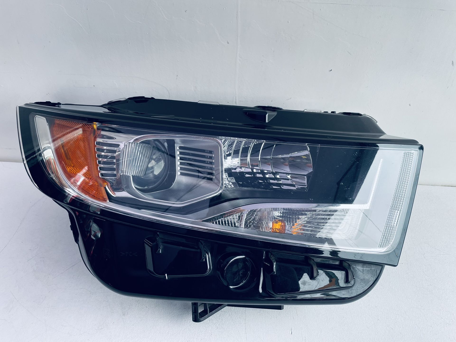 2015-2018 FORD EDGE TITANIUM RIGHT PASSENGER SIDE HEADLIGHT HID XENON OEM
