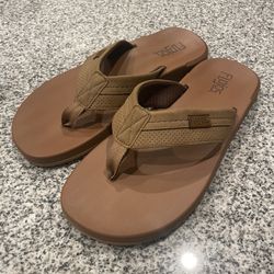 Flojos Men’s Brown/Tan Flip Flops Sandals, Size 10 US