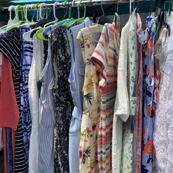 LOT OF WOMENS SPRING SUMMER CLOTHES(NEW) for Sale in Glassboro, NJ - OfferUp