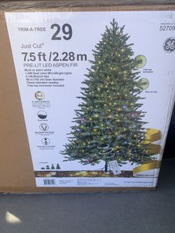 Led Pre Lit Aspen Fir Christmas Tree