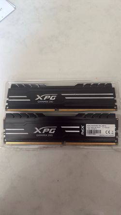 XPG GAMMIX D10 desktop RAM 16GB