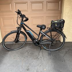 E Bike Bulls Crossmover Like New 