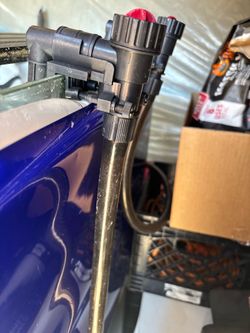 Bowfront tank with canister filter aqua top UV