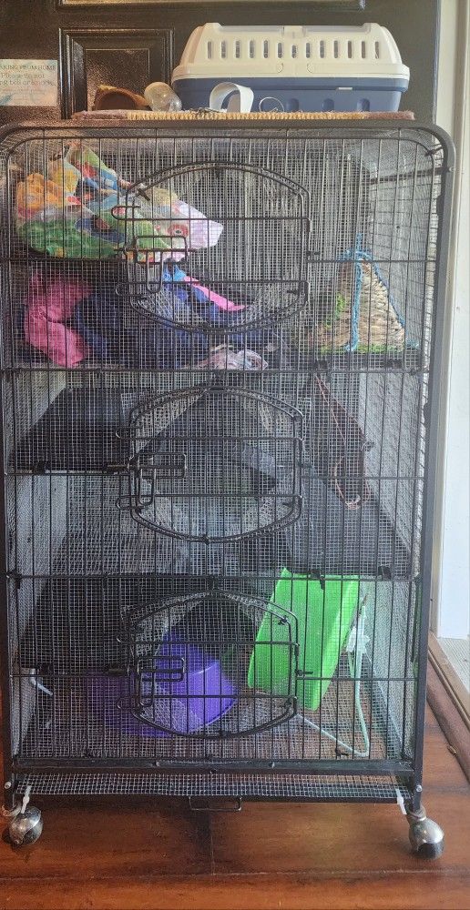 Bird, Ferret, Rat Cage And Accessories