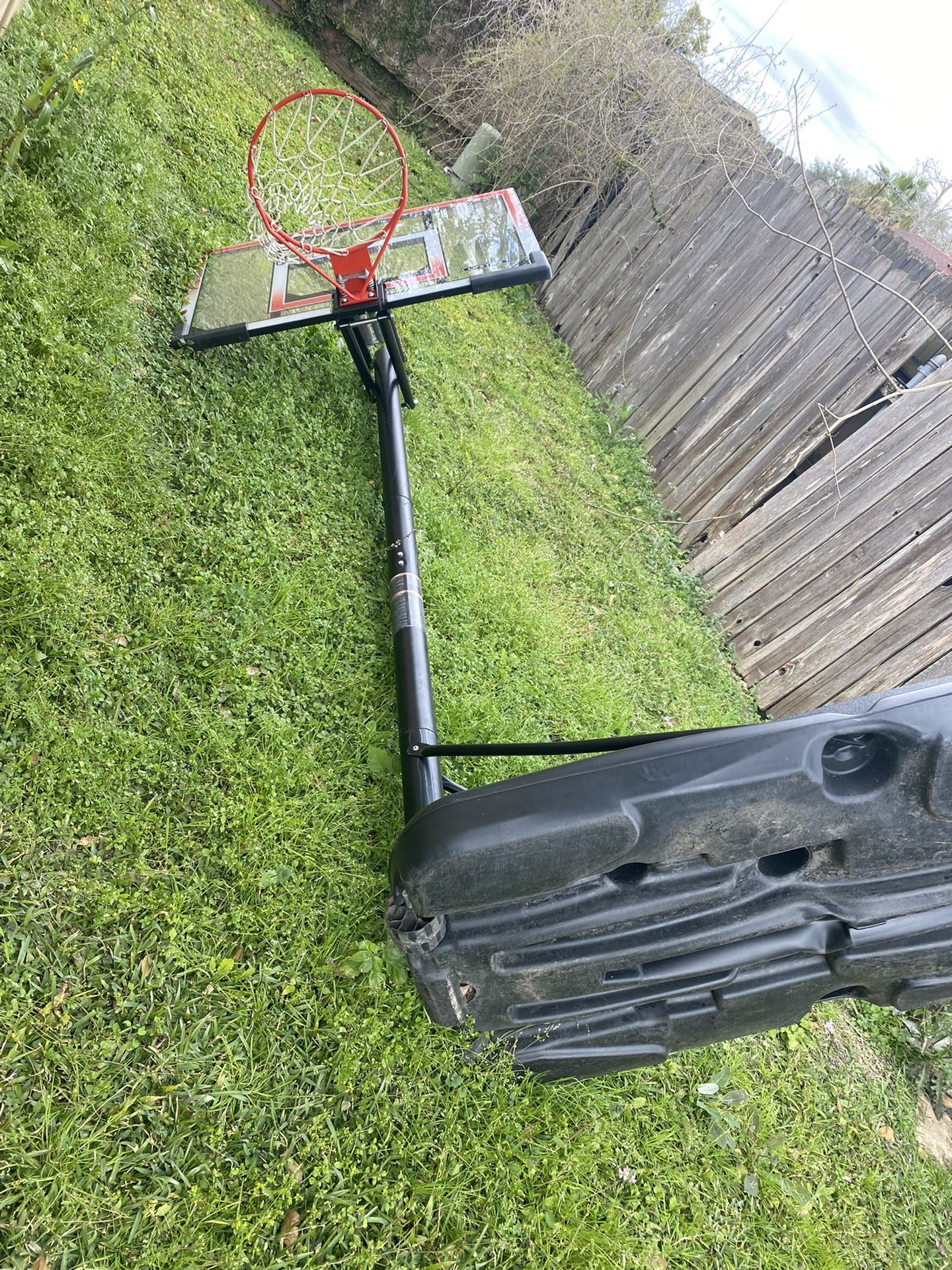 LifetimeShatterproof 52” Portable Basketball Hoop